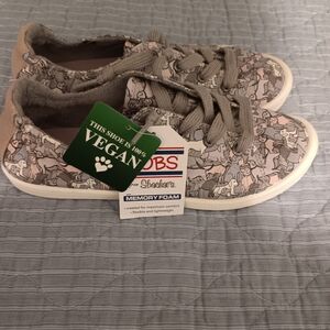 NWT Bobs Skechers for dog shoes.  8